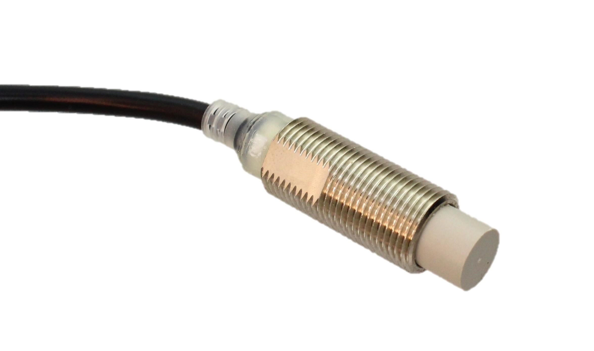 Induktiv sensor, Dynatech, E2E-M12KN08-WPB21, 2m kabel